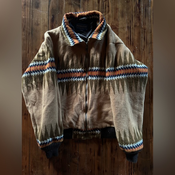 Pendleton Coat - Picture 3 of 4